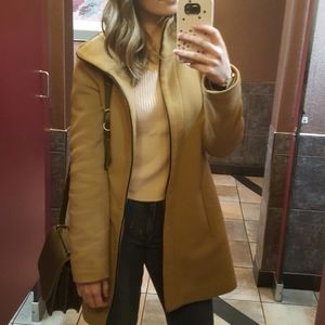 WOOL CAMEL COAT